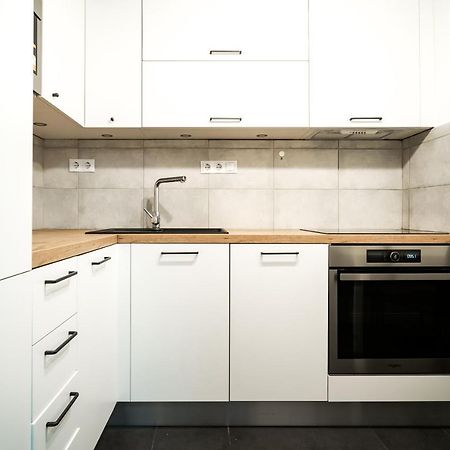 Vig Apartment - With Private Parking ブダペスト エクステリア 写真